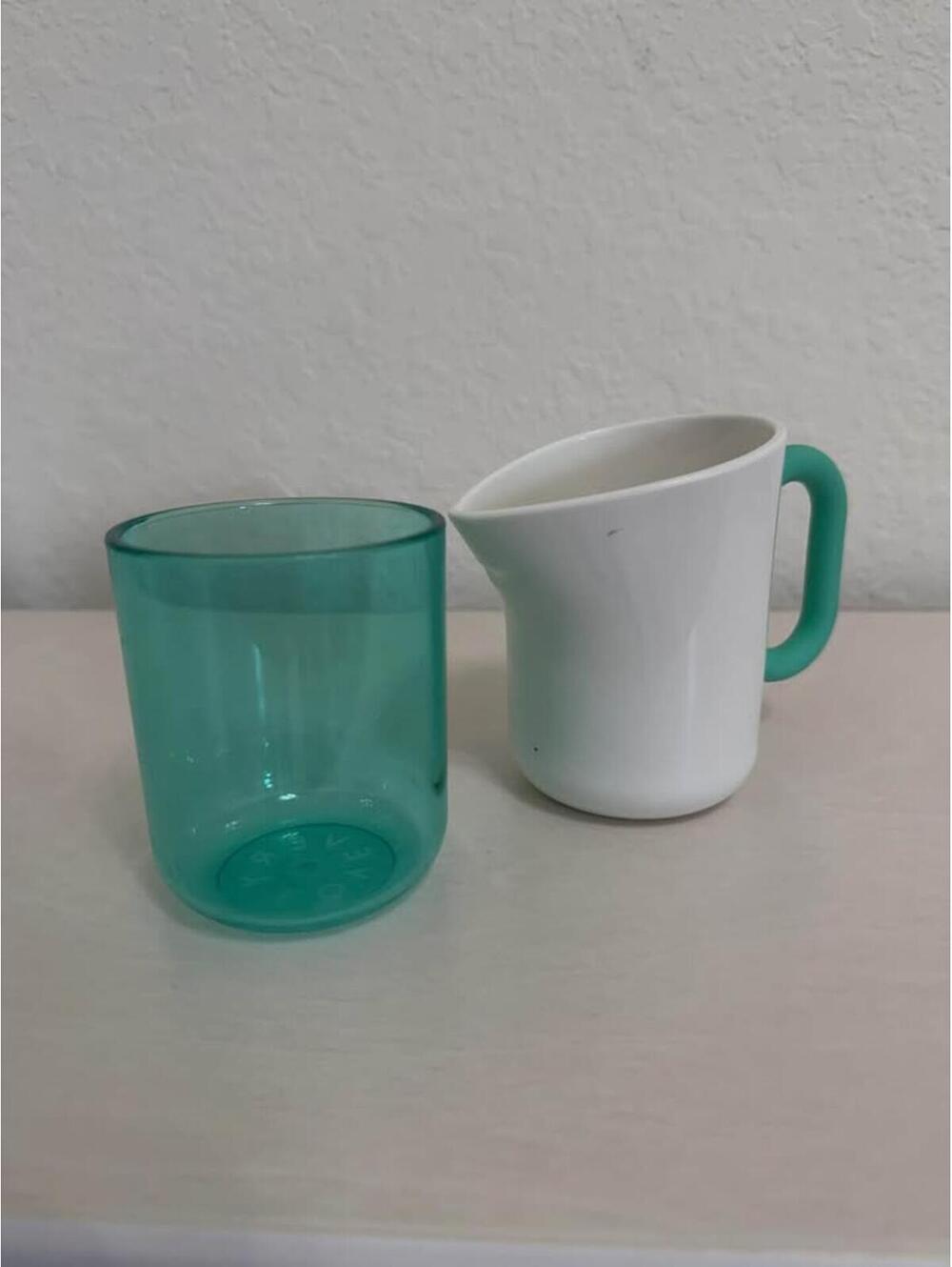 • Baby • Lovevery • Grooved Toy Pitcher & Glass